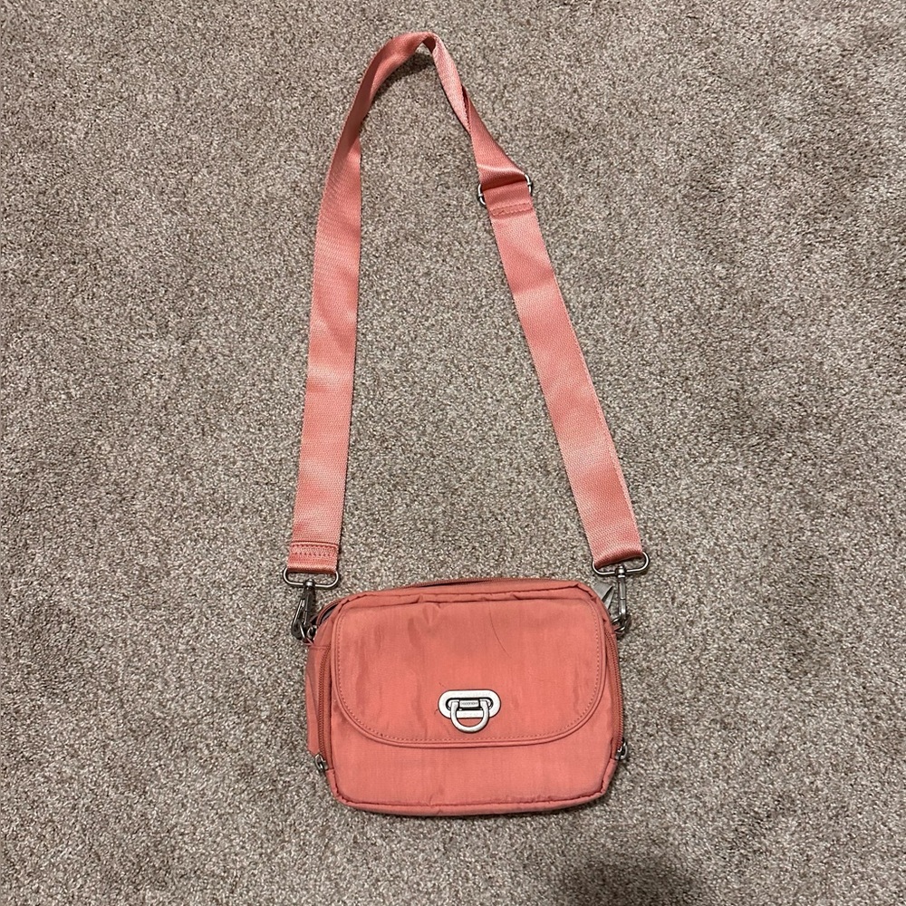 Baggallini Coral Crossbody Bag
